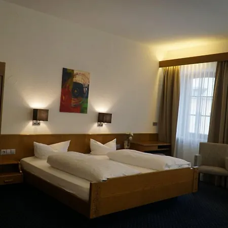 Zum Goldenen Ochsen マイカンマー